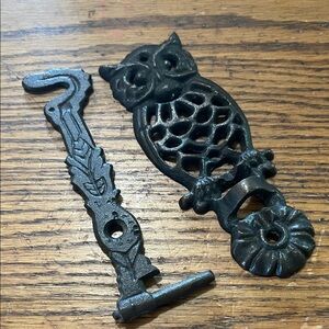 Cast iron swivel arm bracelet Owl